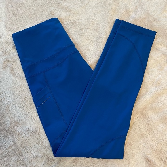 Zyia Blue Reflective Pocket Leggings, Zyia, Size 6-8 - Picture 5 of 15